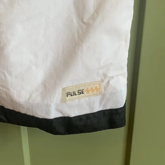 🧡 Pulse Snow Pants - Picture 4 of 10